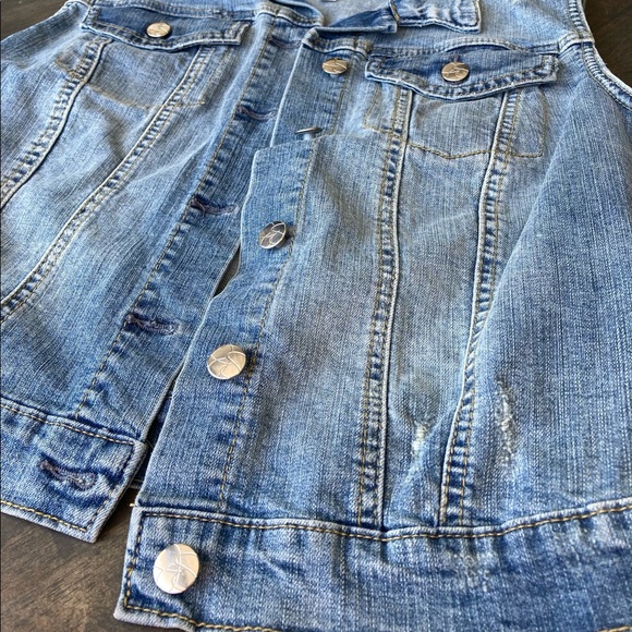 Jessica Simpson Jean vest size large - Picture 2 of 5